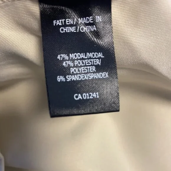 Simons Modal Sweater: Large, Cream - Picture 4 of 4